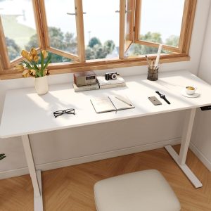 Large electric office desk
