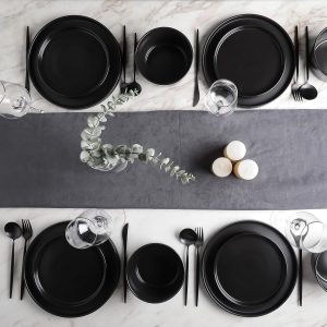 Black matte dinnerware