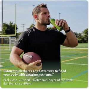 Self feeding juicer hopper