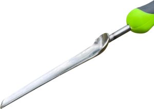 rust resistant garden shovel